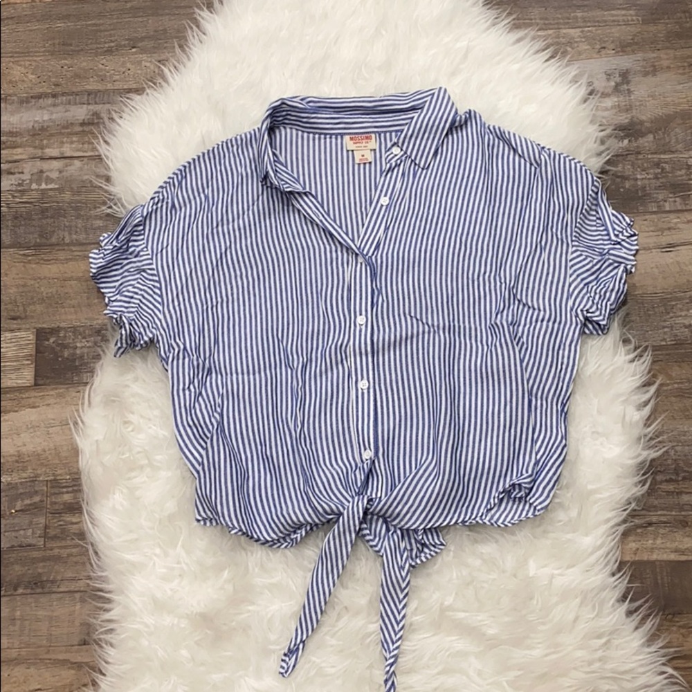 Mossimo Supply Co. • Tie Front Button Down Blouse